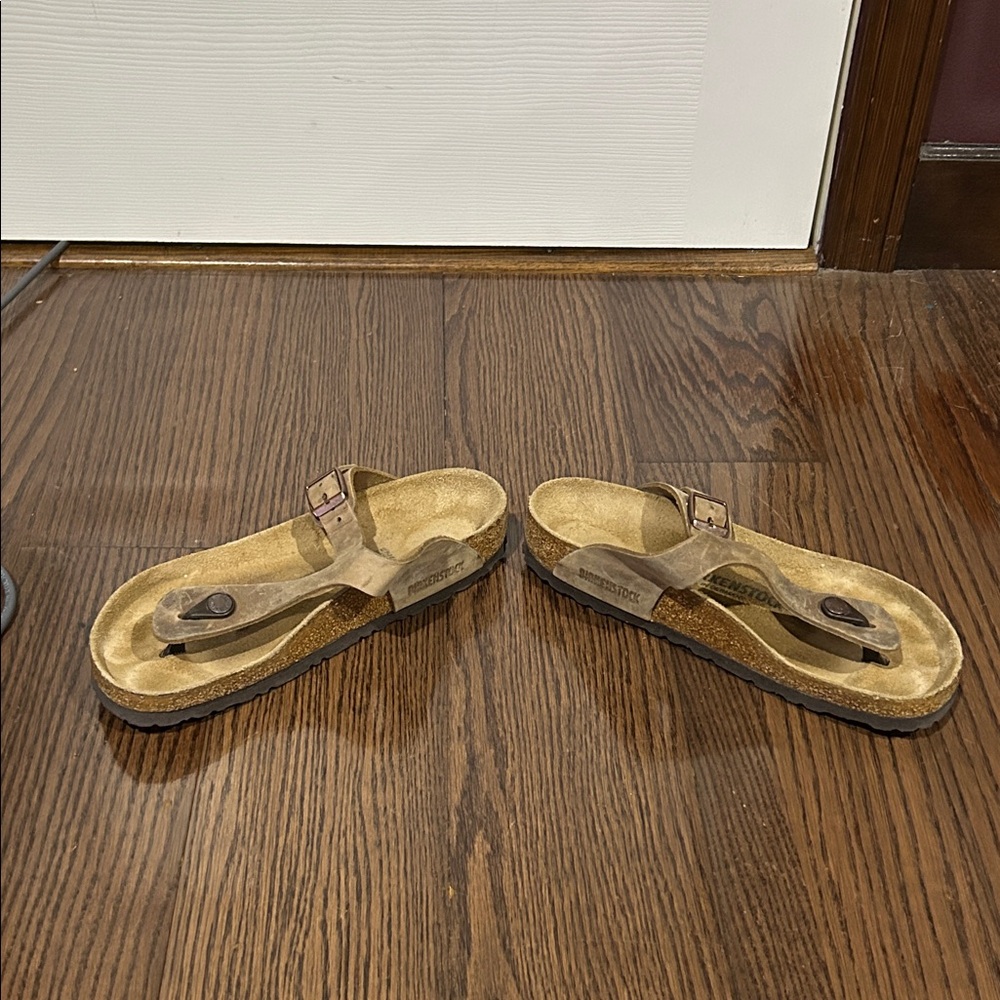 Birkenstock Taupe Suede Thong Sandals gizeh flip flop sz 8 - Picture 4 of 7